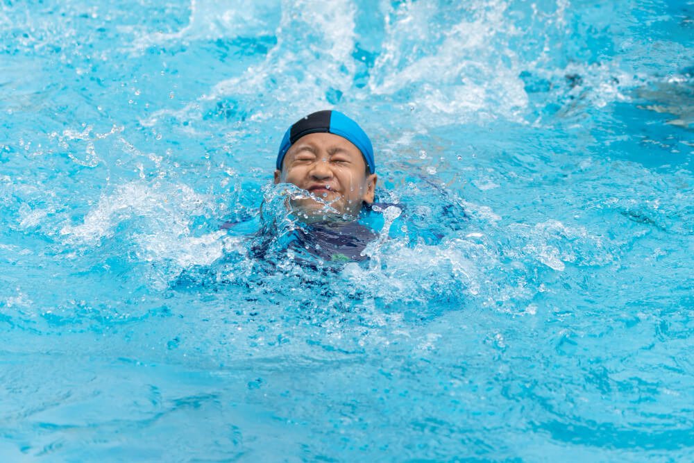 indoor swimming lessons near me